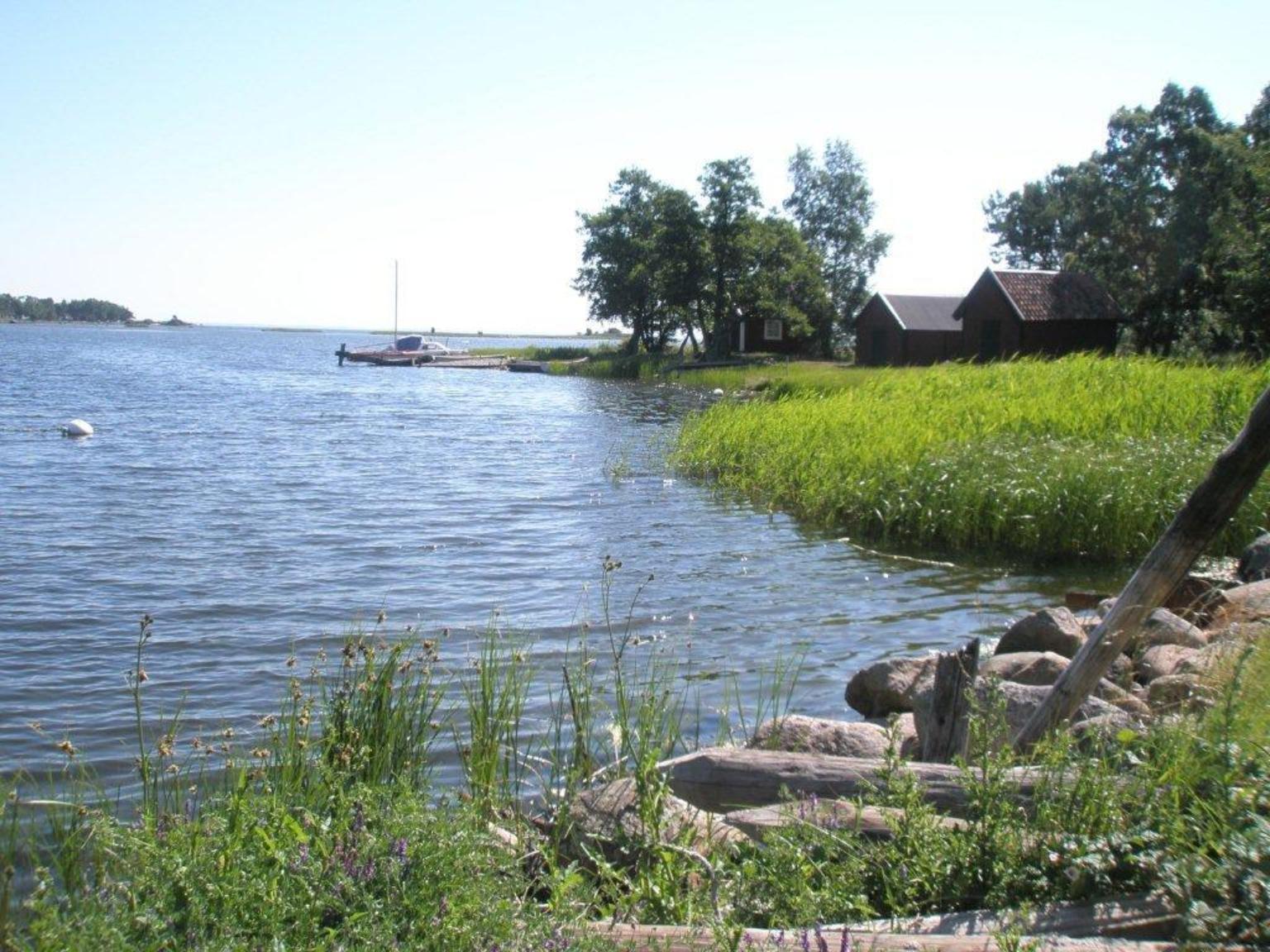 Mycket välskött stuga i Djursvik – bild 6 av 12