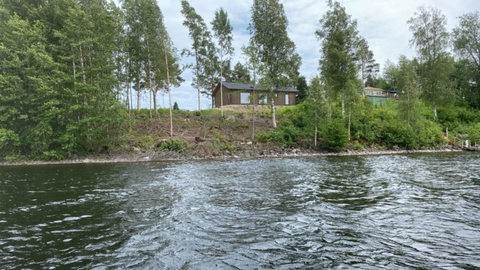 Nybyggt fritidshus vid sjön Eldan – bild 10 av 12